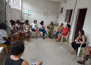 Coletiva de Mulheres Creuza Oliveira promove atividade na Campanha ‘Agosto Lilás’