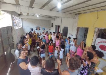 Coletiva de Mulheres Creuza Oliveira promove Oficina “Meu Sorriso Depende da sua Proteção”