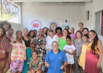 Coletiva de Mulheres Creuza Oliveira comemora 7 anos de fundação com solidariedade e confraternização