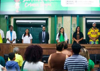 Milca Martins participa de sessão especial em comemoração ao Dia Municipal da Criança Negra