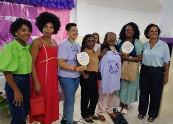 Creuza Maria Oliveira destaca luta e direitos das trabalhadoras domésticas em seminário em Valença